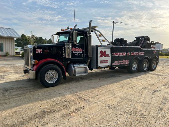 Zip's Used Truck Marketplace | 2007 Peterbilt 378H Century 9055